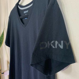 DKNY Men’s Logo Slim Fit V-Neck Shirt NWOT